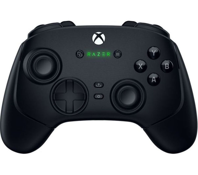 Razer Wolverine V3 Pro for Xbox X|S & PC - Black